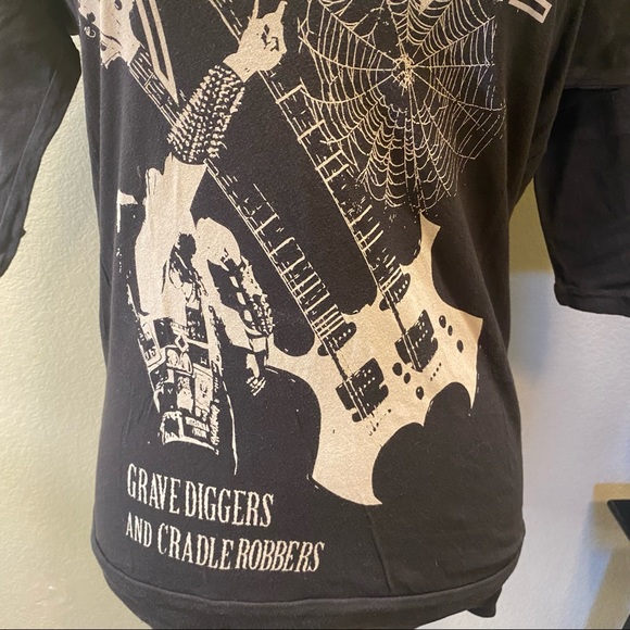 Youth Hostile Band Tee Urban Outfitters - Picture 3 of 8